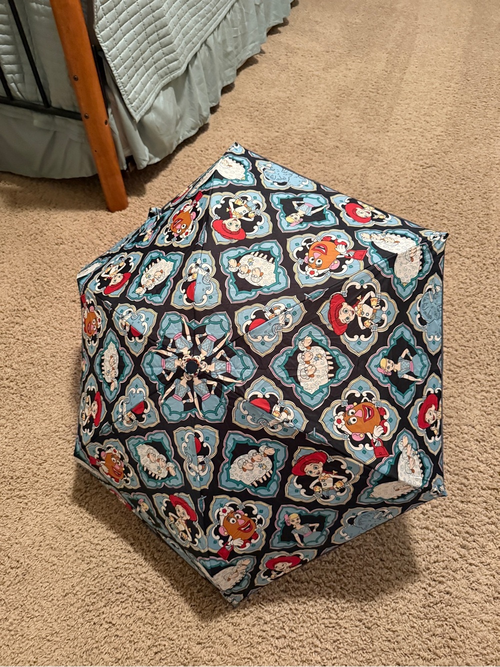 Vera Bradley automatic Disney Pixar Toy Story Umbrella - Picture 3 of 6